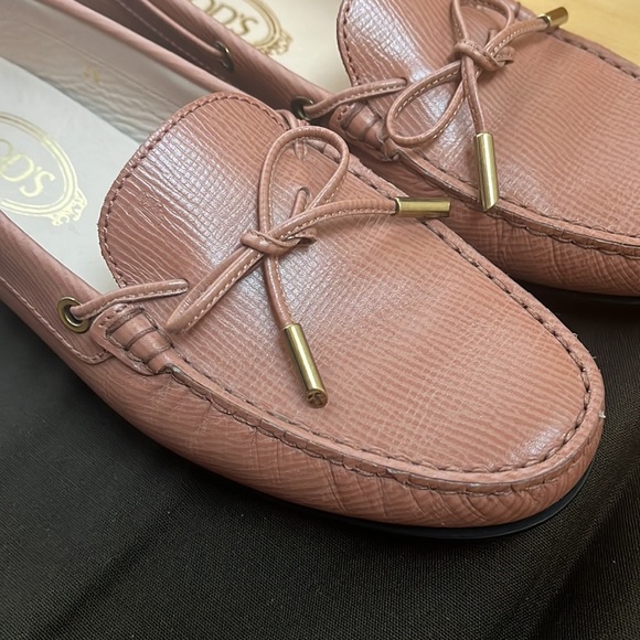 TODS Leather Gomino Driving Loafers Tan Sz 39 - Picture 8 of 13